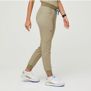*SOLD* NWT Figs | Zamora Jogger Scrub Pants Sandstone Size XXS